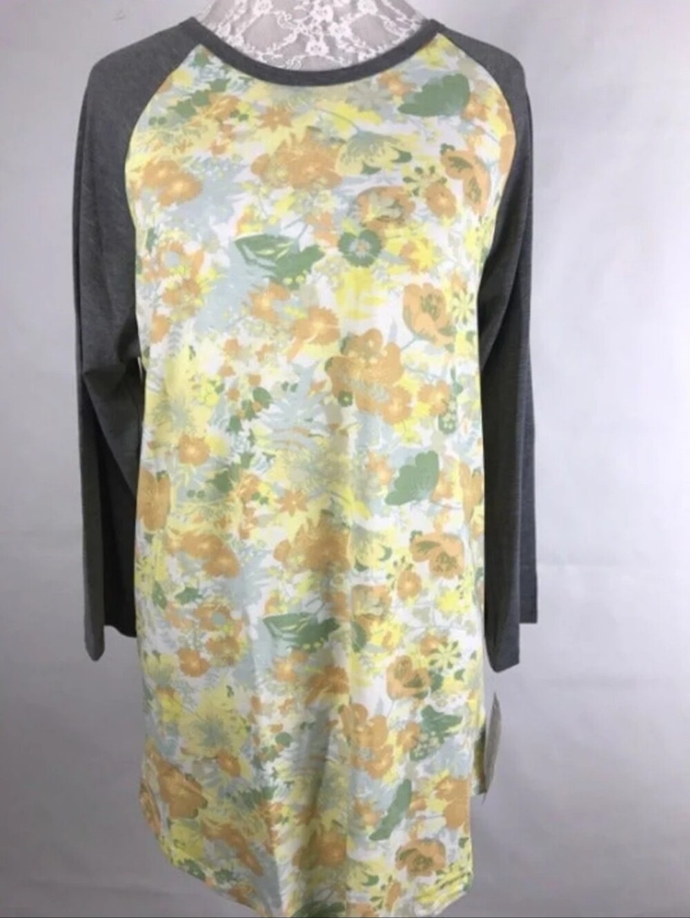 🦄NeW🦄 LULAROE RANDY RAGLAN 1970's FLORAL UNICORN Tee LARGE L